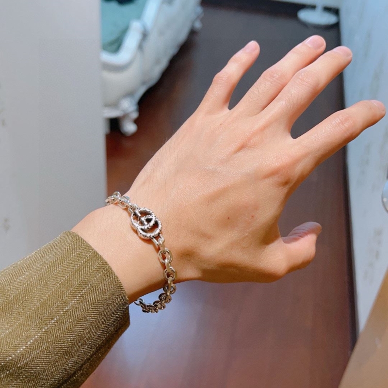 Gvc*1 bracelets